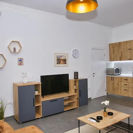 Lägenhet Luxury Square 21