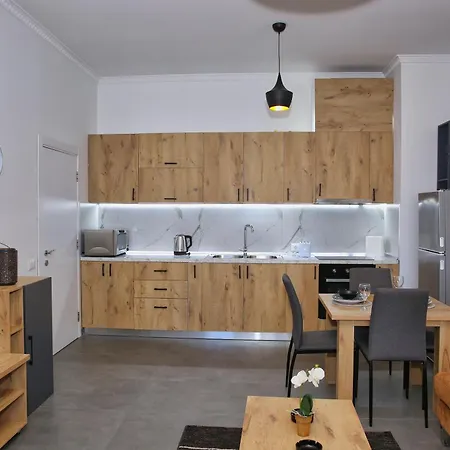 Luxury Square 21 * Tirana