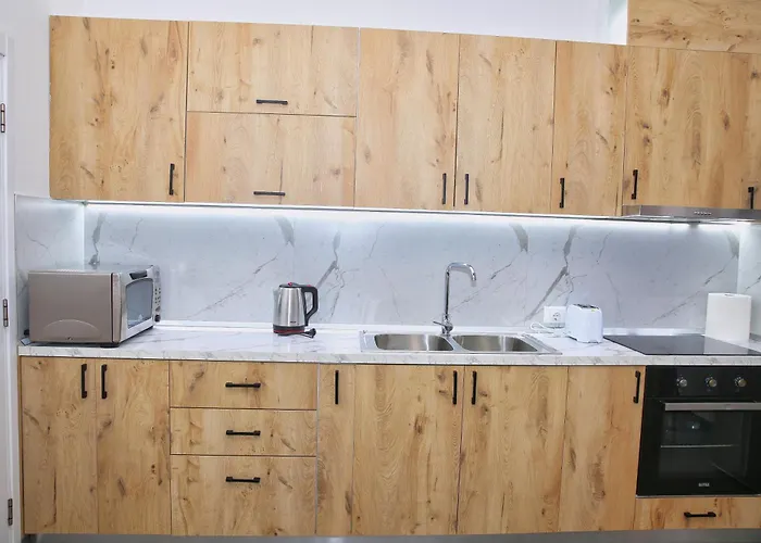 Luxury Square 21 Tirana