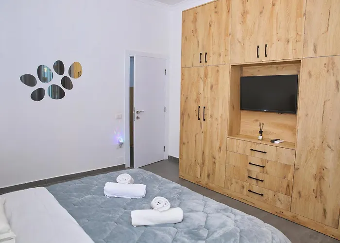 Luxury Square 21 Lägenhet Tirana